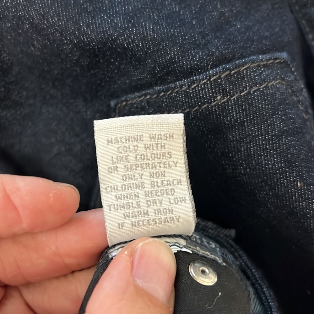 RELATIVITY denim skirt dark wash - Picture 7 of 13